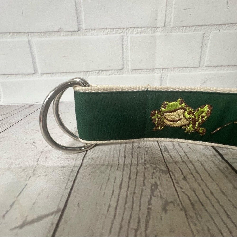 Pale Horse Designs Size Small Green FROG Embroidered Fabric Belt - Picture 3 of 8